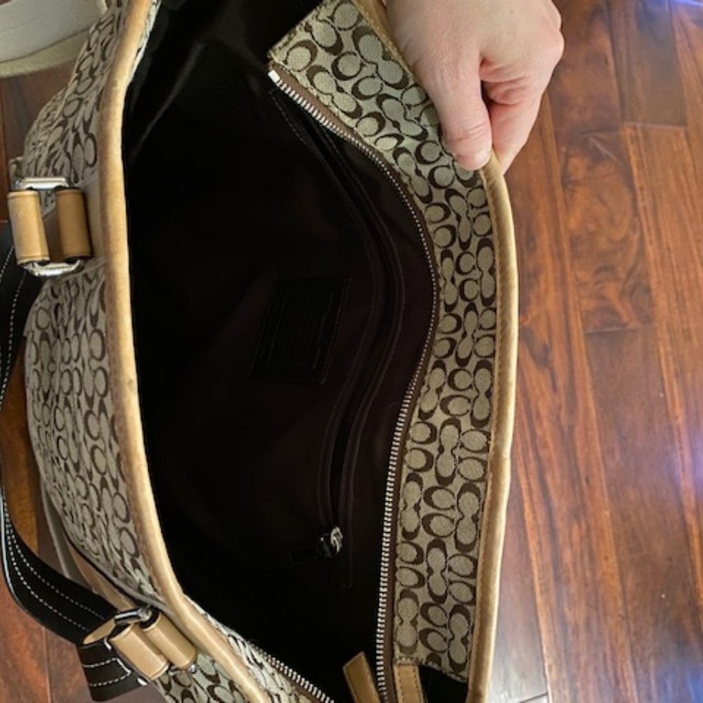 Large Coach bag - Picture 2 of 5